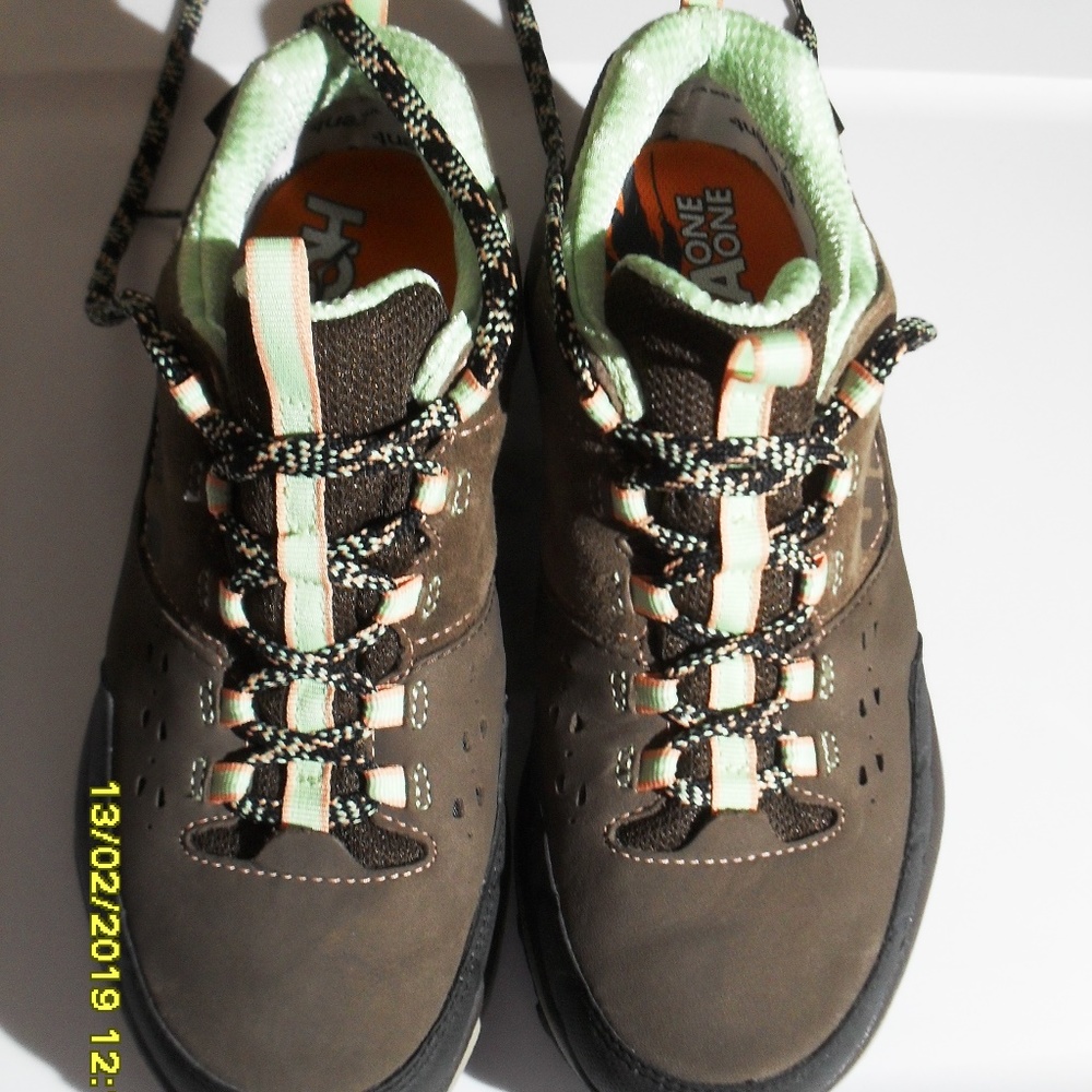 WOMEN'S HOKA SUMMIT HIKING SHOES SIZE 7